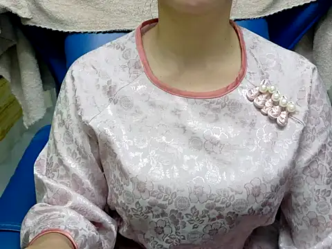 Cherry 6969 online show from 12/01/25, 10:53