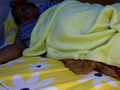 zoey10 online show from 10/30/25, 07:03