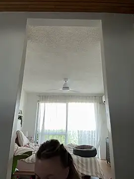 isisxoxx online show from 09/09/25, 10:09