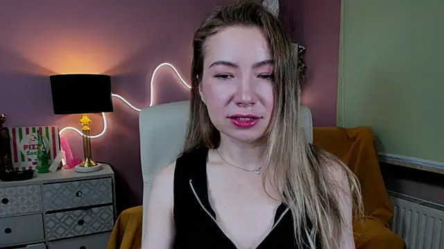 Mia Tasty online show from 11/27/25, 07:32