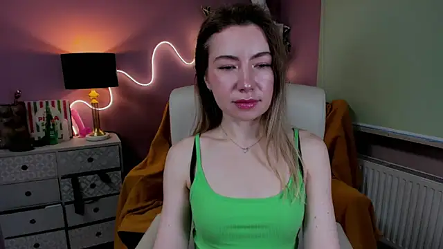 Mia Tasty online show from 12/19/25, 07:59