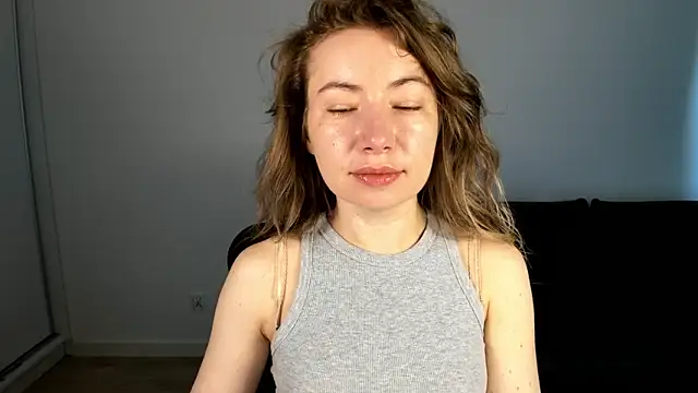 Mia Tasty online show from 04/29/26, 06:39
