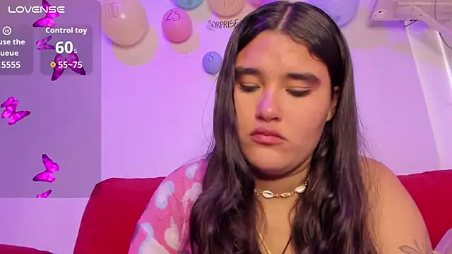 Snapshot of Chanelle_ chatting on 09/13/25, 01:33 Chanelle online show from 09/13/25, 01:33