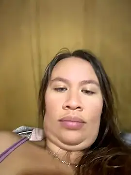 Emiily lee online show from 07/11/26, 10:44