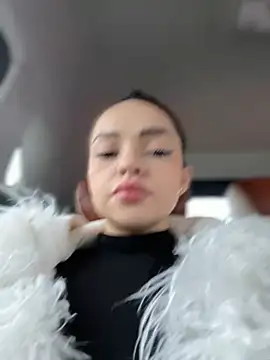 Snapshot of AnaWest chatting on 01/16/25, 05:32 AnaWest online show from 01/16/25, 05:32