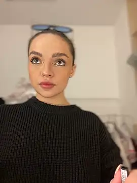 Snapshot of AnaWest chatting on 02/22/25, 06:06 AnaWest online show from 02/22/25, 06:06