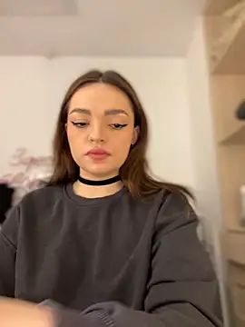 Snapshot of AnaWest chatting on 02/28/25, 06:10 AnaWest online show from 02/28/25, 06:10