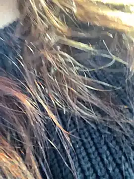 Snapshot of AnaWest chatting on 09/15/25, 05:51 AnaWest online show from 09/15/25, 05:51