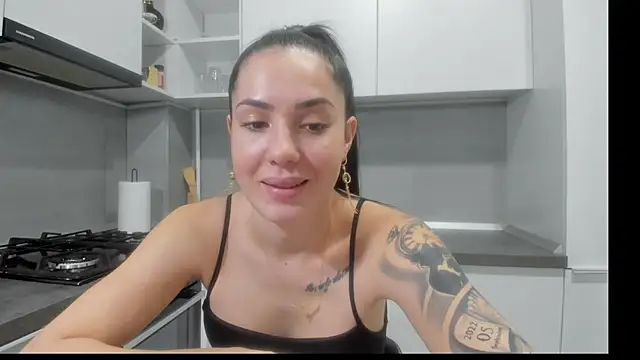 Emmapmg online show from 02/01/26, 02:26