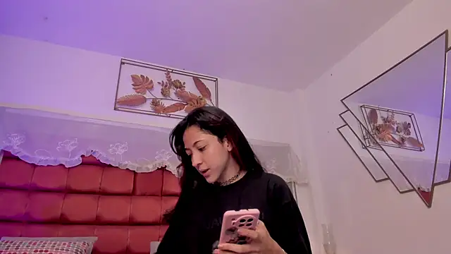 BonnieCute  online show from 05/24/26, 12:04