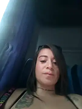 Snapshot of Alona_Evans chatting on 02/15/25, 04:23 Alona Evans online show from 02/15/25, 04:23