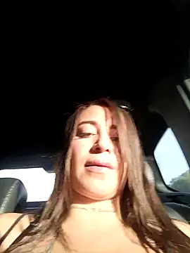 Snapshot of Alona_Evans chatting on 03/20/25, 12:00 Alona Evans online show from 03/20/25, 12:00