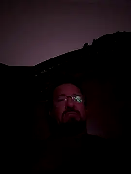 sluttydylan online show from 10/08/25, 05:49