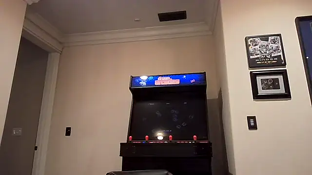 sluttydylan online show from 11/24/25, 01:38