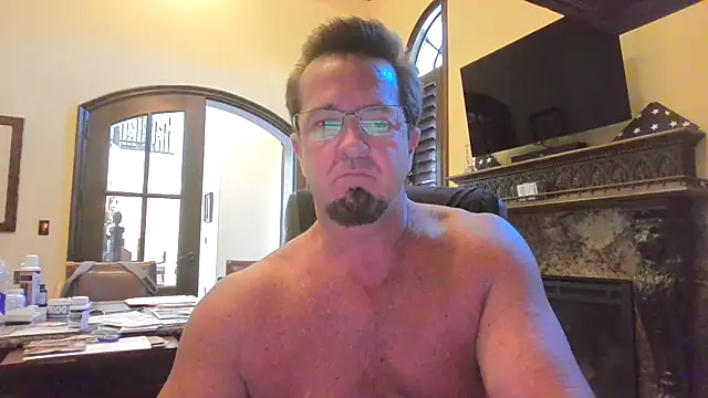 sluttydylan online show from 04/28/26, 06:13