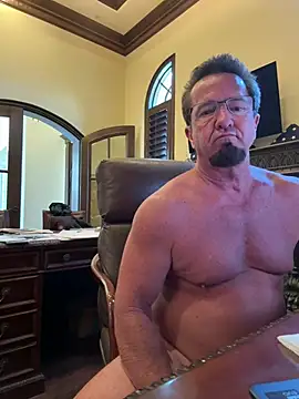 sluttydylan online show from 05/18/26, 07:20