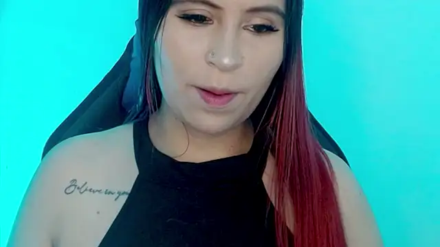 Snapshot of cata__gutierrez_ chatting on 03/25/26, 03:45 cata gutierrez online show from 03/25/26, 03:45