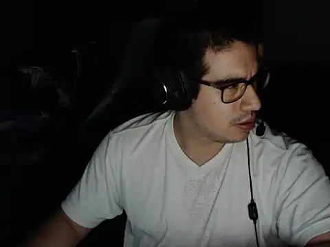 thealfawolf01 online show from 05/09/26, 08:08