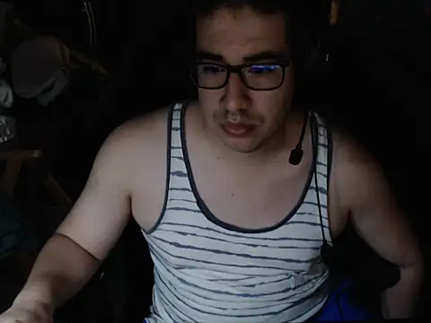 thealfawolf01 online show from 06/07/26, 04:49