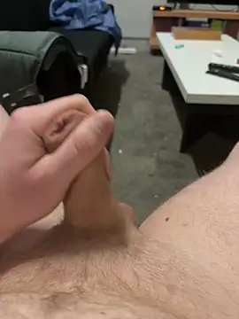 pete4445 online show from 04/15/26, 05:42