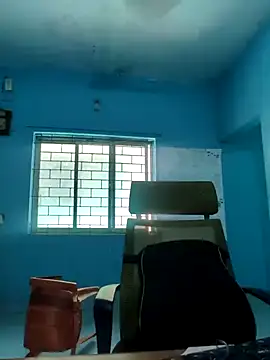 Snapshot of rajesh31tamil chatting on 09/09/25, 05:18 rajesh31tamil online show from 09/09/25, 05:18
