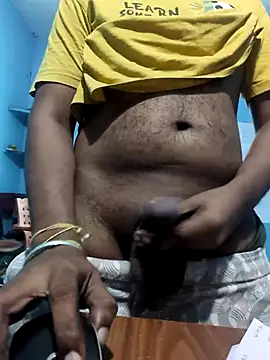 Snapshot of rajesh31tamil chatting on 09/14/25, 06:23 rajesh31tamil online show from 09/14/25, 06:23