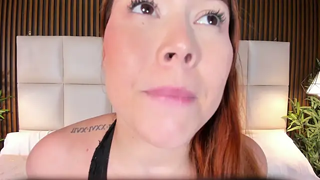 LiaTink online show from 12/05/25, 05:09