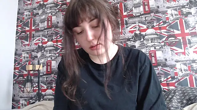 Snapshot of Lynylou chatting on 03/30/26, 08:26 Lynylou online show from 03/30/26, 08:26