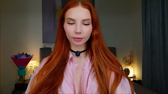 JudyWalkerr online show from 12/02/25, 12:21