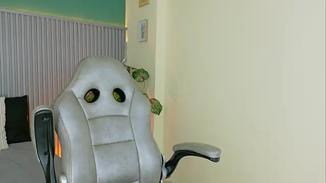 paula  cruzz online show from 06/11/26, 12:32