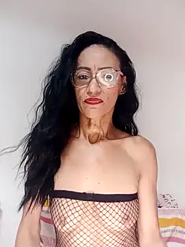 Snapshot of BarbaraMature chatting on 05/06/26, 03:17 BarbaraMature online show from 05/06/26, 03:17