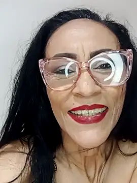 Snapshot of BarbaraMature chatting on 05/08/26, 04:12 BarbaraMature online show from 05/08/26, 04:12