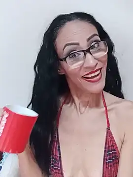 Snapshot of BarbaraMature chatting on 05/22/26, 04:01 BarbaraMature online show from 05/22/26, 04:01