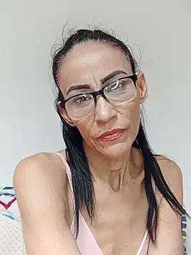 Snapshot of BarbaraMature chatting on 07/02/26, 03:07 BarbaraMature online show from 07/02/26, 03:07