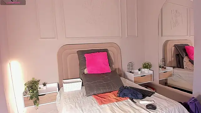 Maristxxr online show from 10/07/25, 08:39