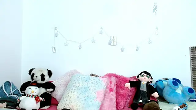 kendallsweet7 online show from 02/13/25, 01:50