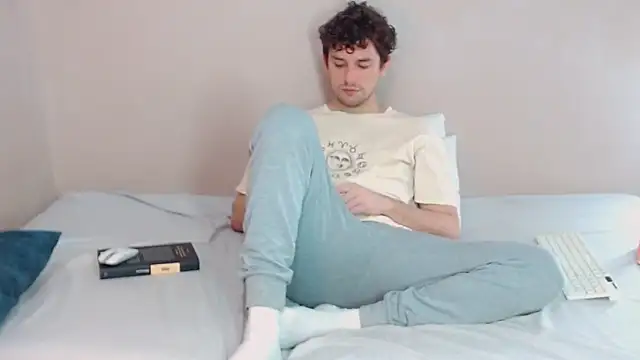 Elio555 online show from 02/09/25, 09:49