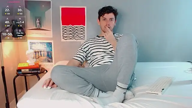 Elio555 online show from 12/20/25, 04:36