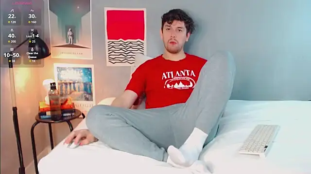 Elio555 online show from 12/22/25, 02:36