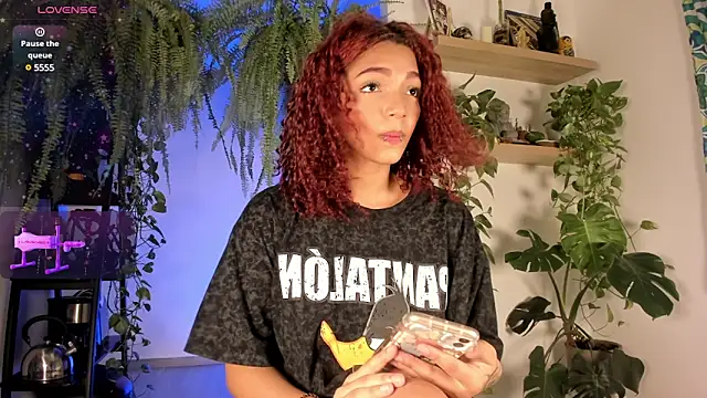 Snapshot of katrinaa_ricci chatting on 12/11/24, 03:02 katrinaa ricci online show from 12/11/24, 03:02