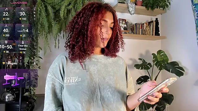 Snapshot of katrinaa_ricci chatting on 12/13/24, 06:10 katrinaa ricci online show from 12/13/24, 06:10