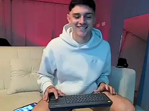 Snapshot of bastia_noooo chatting on 12/30/24, 05:37 bastia noooo online show from 12/30/24, 05:37