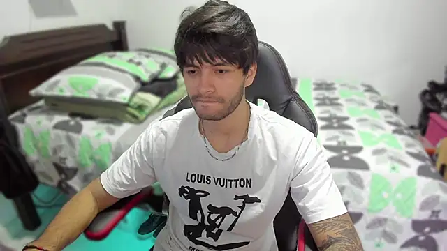 Snapshot of justin_stark7 chatting on 01/23/25, 11:15 justin stark7 online show from 01/23/25, 11:15