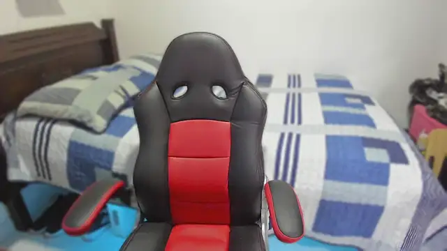 Snapshot of justin_stark7 chatting on 02/04/25, 05:12 justin stark7 online show from 02/04/25, 05:12