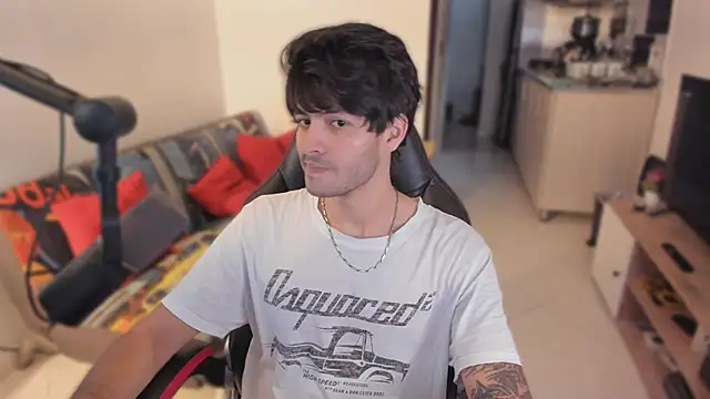 Snapshot of justin_stark7 chatting on 09/23/25, 09:29 justin stark7 online show from 09/23/25, 09:29