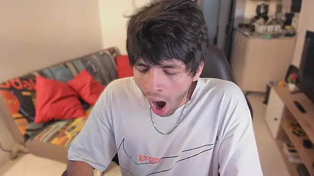 Snapshot of justin_stark7 chatting on 10/15/25, 09:37 justin stark7 online show from 10/15/25, 09:37