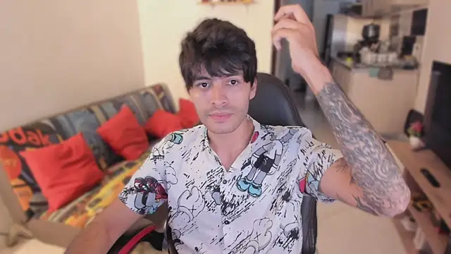 Snapshot of justin_stark7 chatting on 11/03/25, 09:05 justin stark7 online show from 11/03/25, 09:05