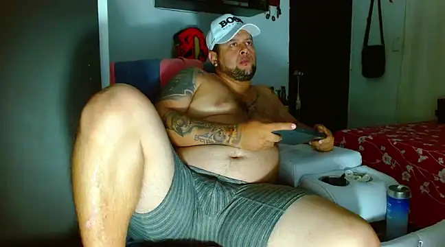 Snapshot of Michaell_Myerss_ chatting on 02/27/25, 06:53 Michaell Myerss online show from 02/27/25, 06:53