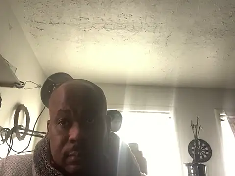 bigshh8 online show from 12/20/25, 09:11