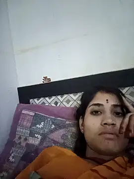 hotrasina online show from 11/24/25, 04:40